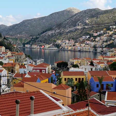 Oceanis Apartment Symi Extérieur photo